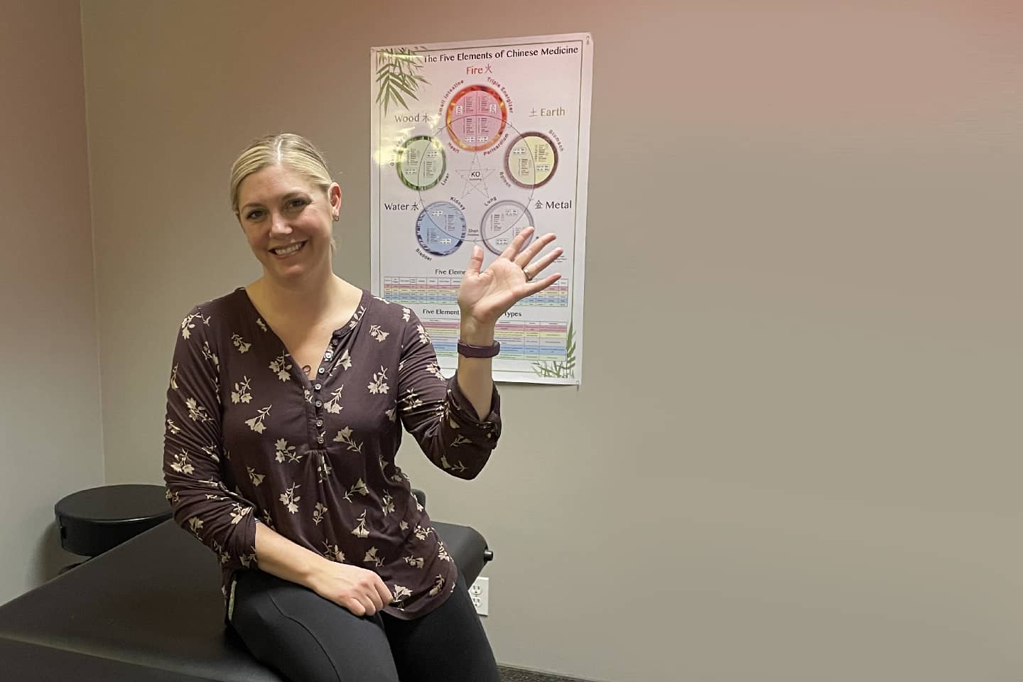 Chiropractor at Calgary Spine & Sport