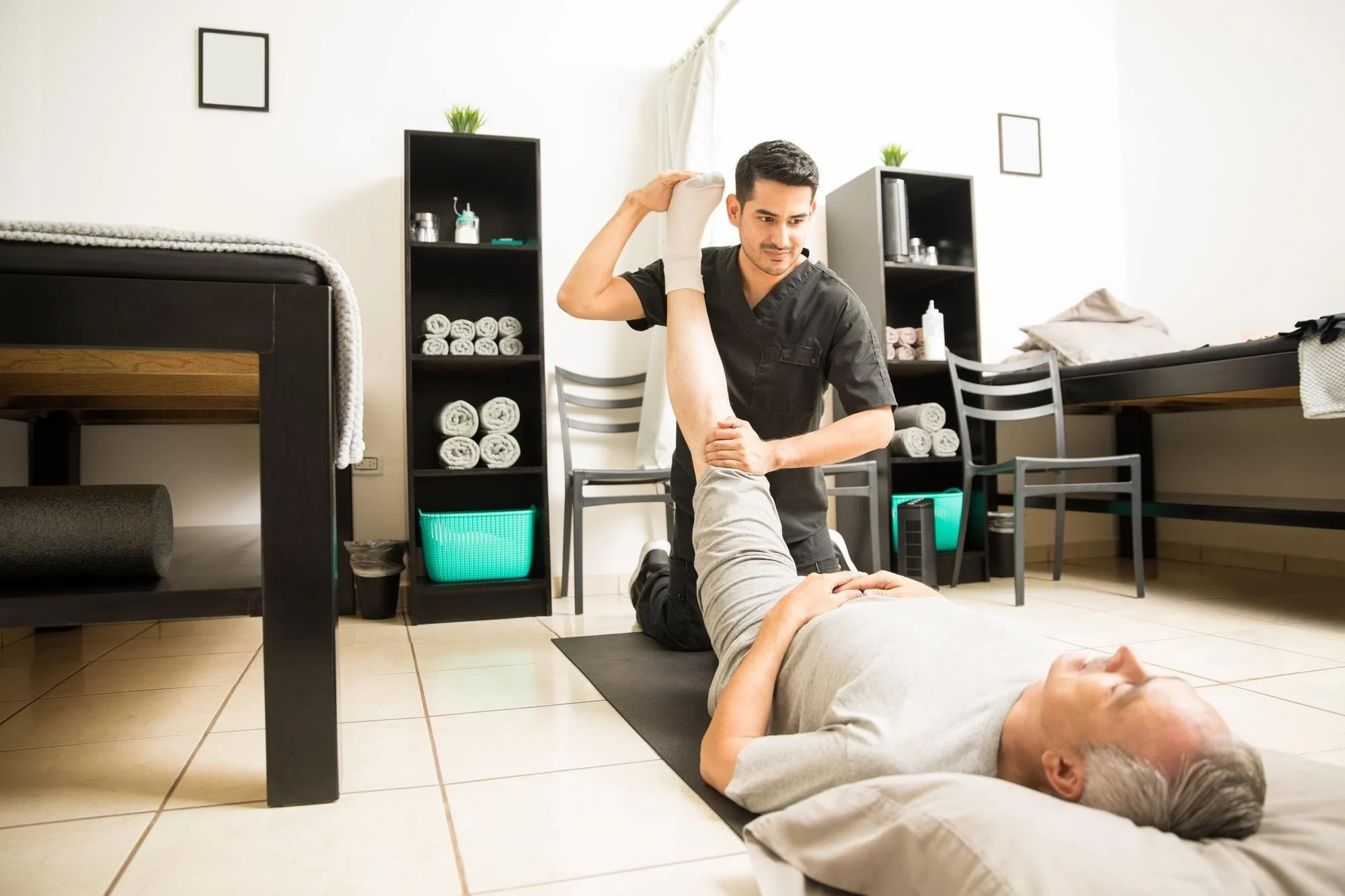 chiropractor-near-westbrook-mall
